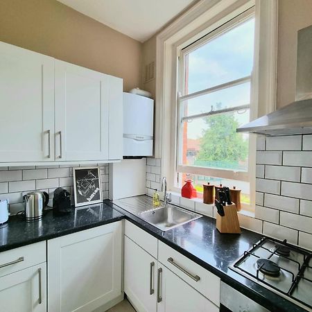 Christchurch Apartment Londen Buitenkant foto